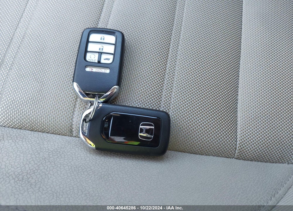 2019 HONDA CR-V EX VIN: 2HKRW2H51KH622095