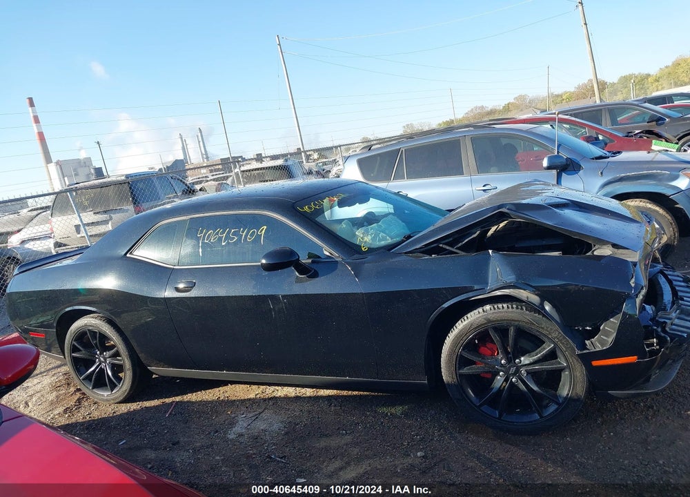 2017 DODGE CHALLENGER SXT VIN: 2C3CDZAG2HH531410