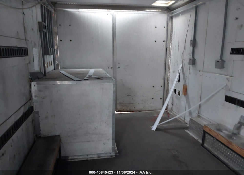 2016 FREEDOOM 8.5X18TA3 VIN: 5WKBE1821G1036753