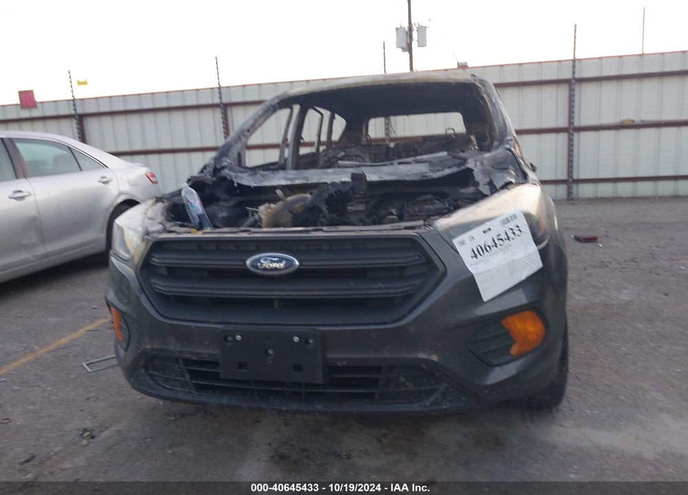 2019 FORD ESCAPE S VIN: 1FMCU0F72KUB94589
