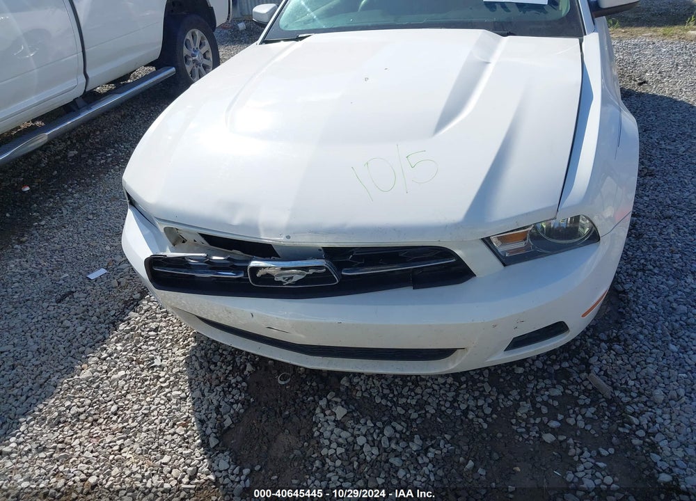 2011 FORD MUSTANG V6 PREMIUM VIN: 1ZVBP8AM7B5124273