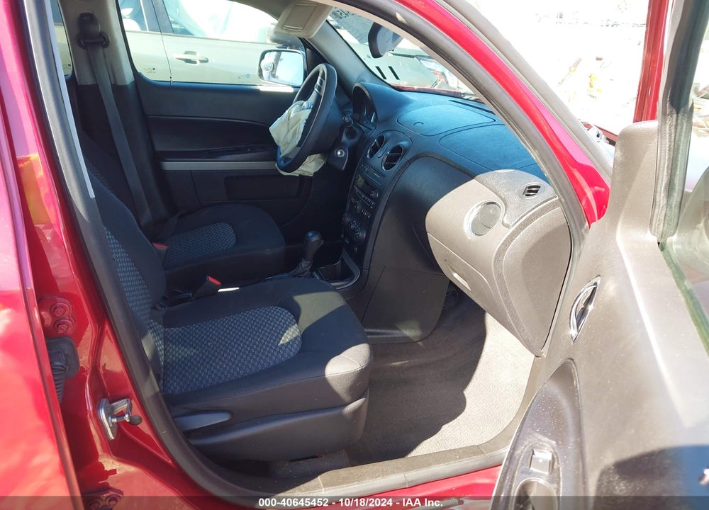 2010 CHEVROLET HHR LS VIN: 3GNBAADB2AS543262