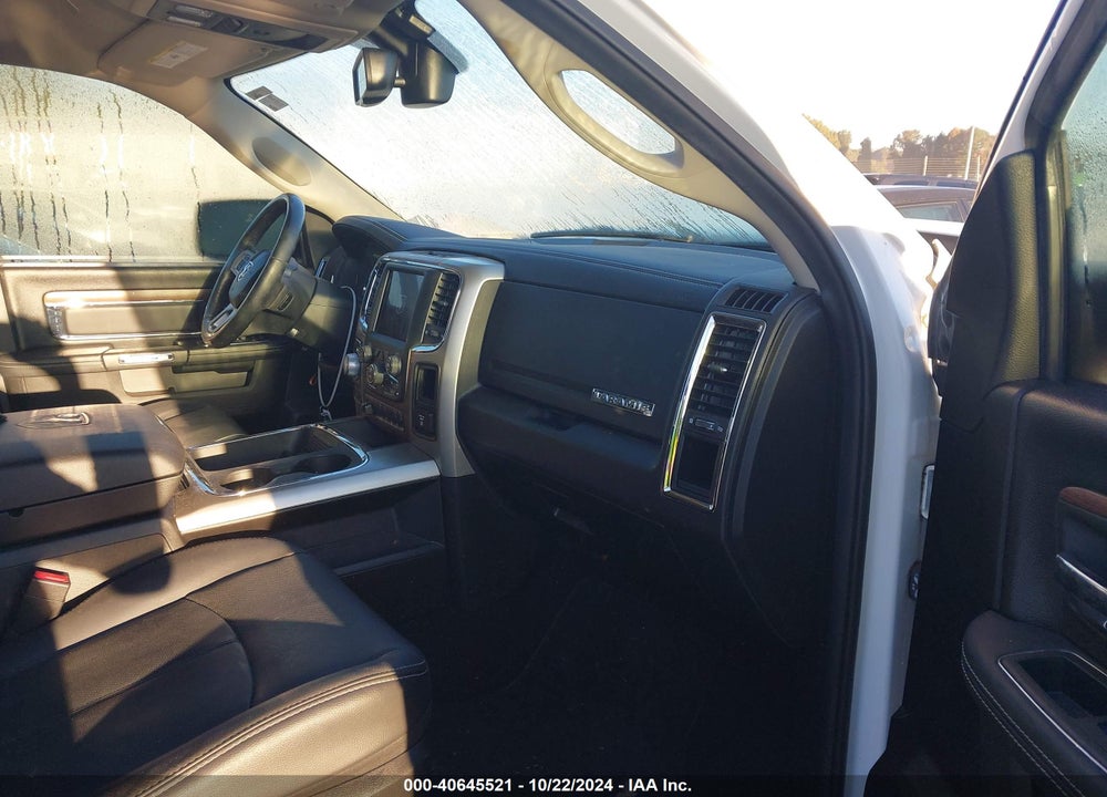 2019 RAM 1500 CLASSIC LAIE  4X4 5'7 BOX VIN: 1C6RR7NMXKS710278