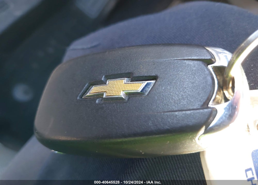 2019 CHEVROLET EQUINOX LT VIN: 2GNAXLEX8K6284695