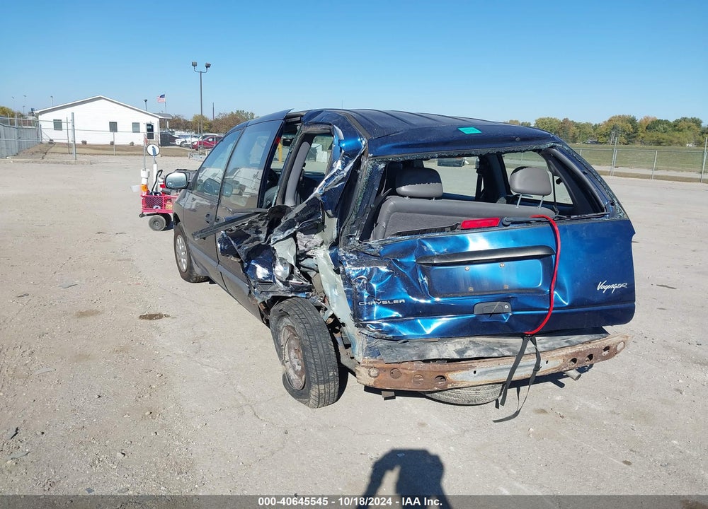 2000 CHRYSLER VOYAGER VIN: 2C4GJ25G5YR863830
