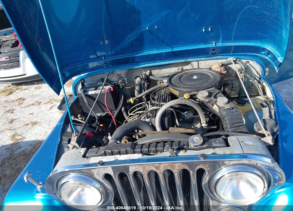 1983 JEEP CJ7 VIN: 1JCCN87A8DT018499