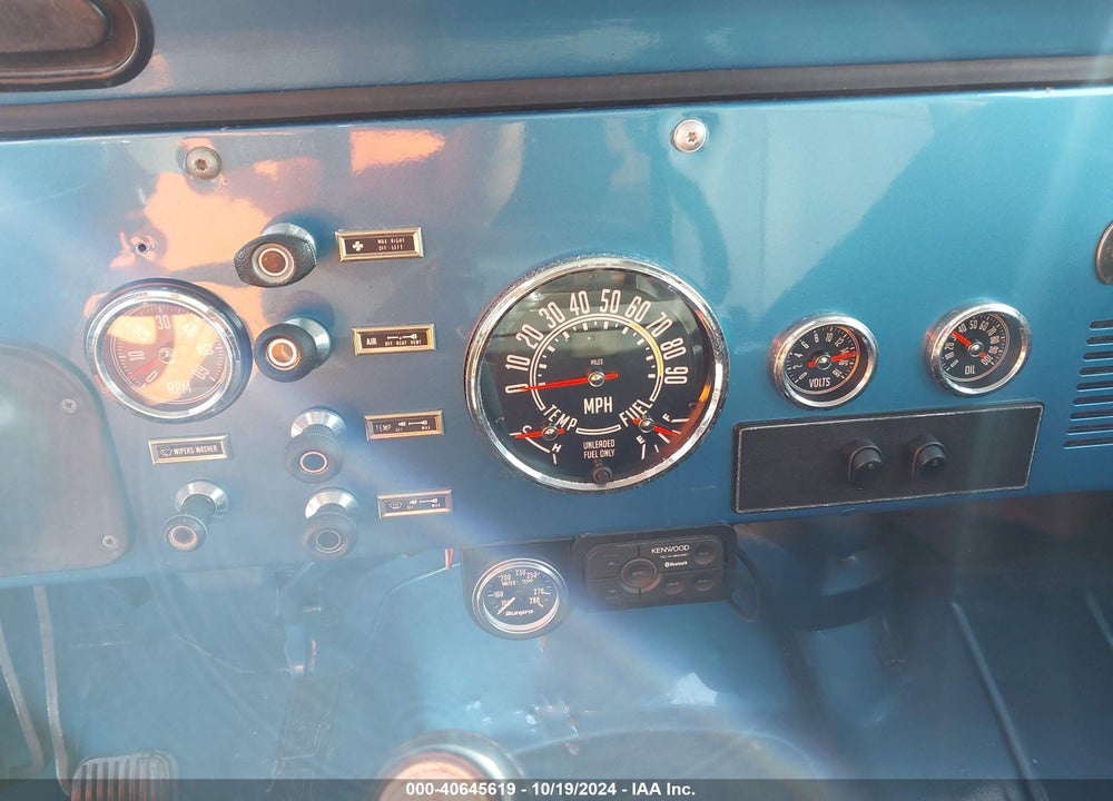 1983 JEEP CJ7 VIN: 1JCCN87A8DT018499