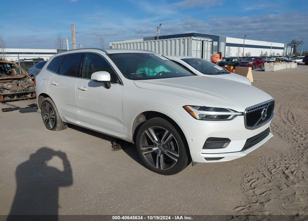 2019 VOLVO XC60 T5 MOMENTUM VIN: LYV102DKXKB218769