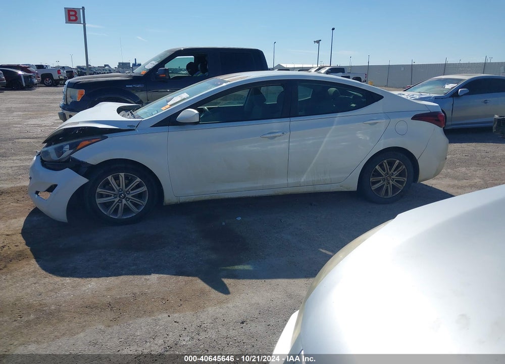 2015 HYUNDAI ELANTRA SE VIN: 5NPDH4AE8FH561070