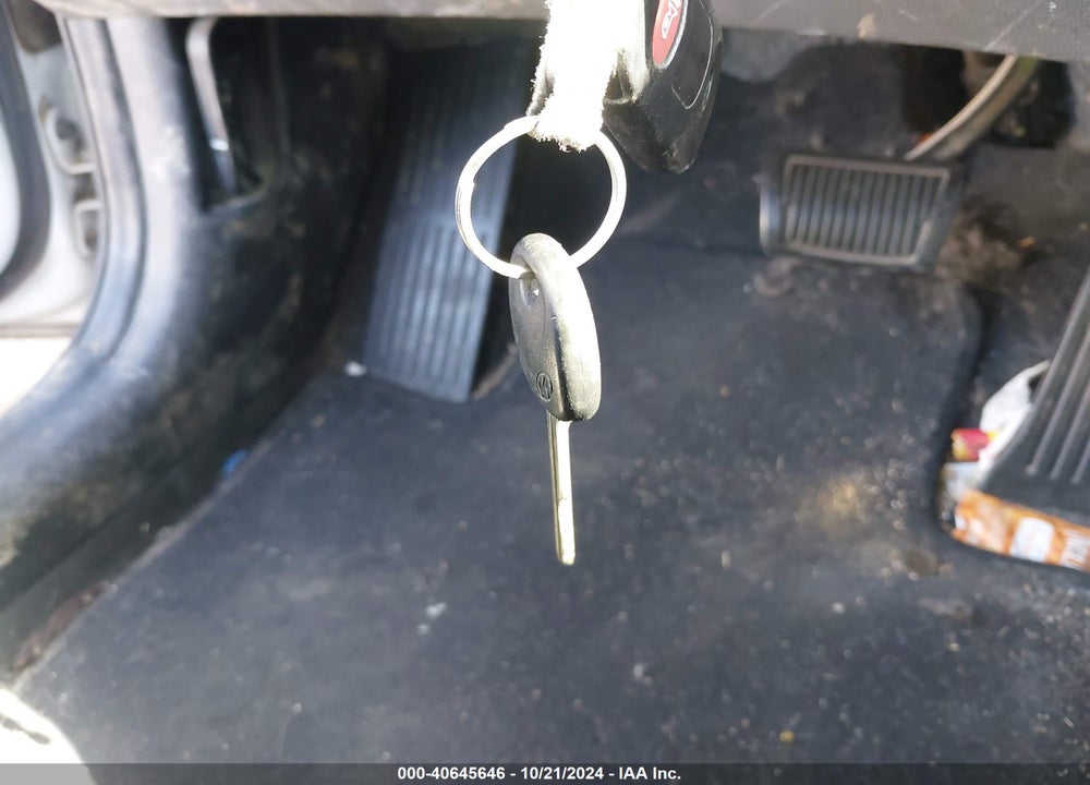 2015 HYUNDAI ELANTRA SE VIN: 5NPDH4AE8FH561070
