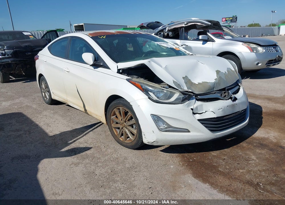 2015 HYUNDAI ELANTRA SE VIN: 5NPDH4AE8FH561070