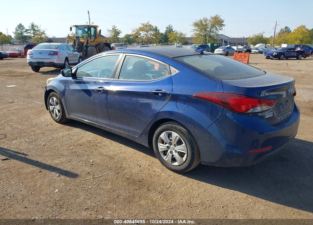 2016 HYUNDAI ELANTRA SE VIN: 5NPDH4AE9GH776510