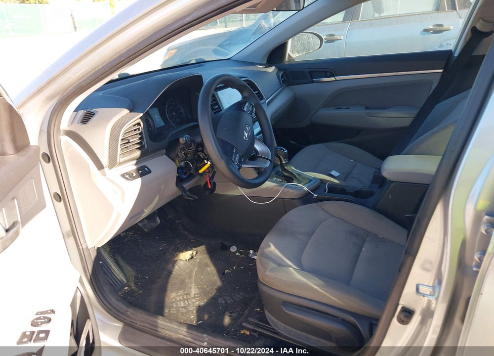 2020 HYUNDAI ELANTRA SEL VIN: 5NPD84LF5LH546284