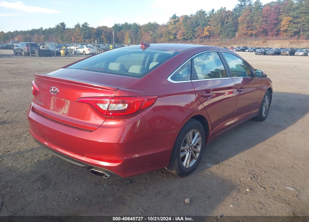 2015 HYUNDAI SONATA SE VIN: 5NPE24AF2FH081430