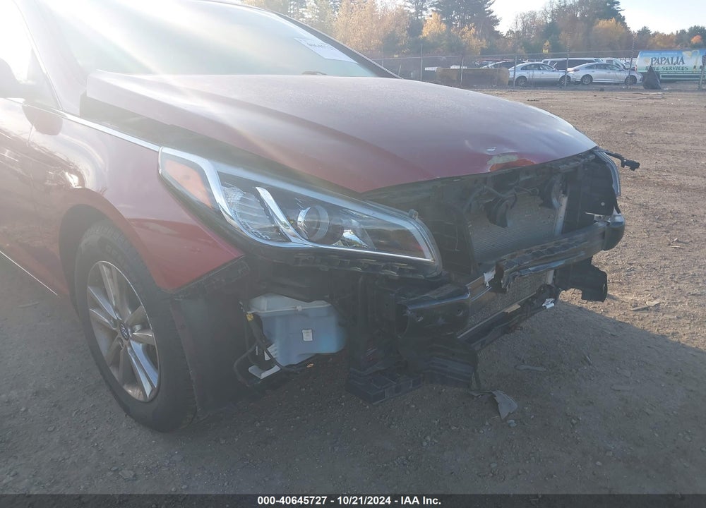 2015 HYUNDAI SONATA SE VIN: 5NPE24AF2FH081430