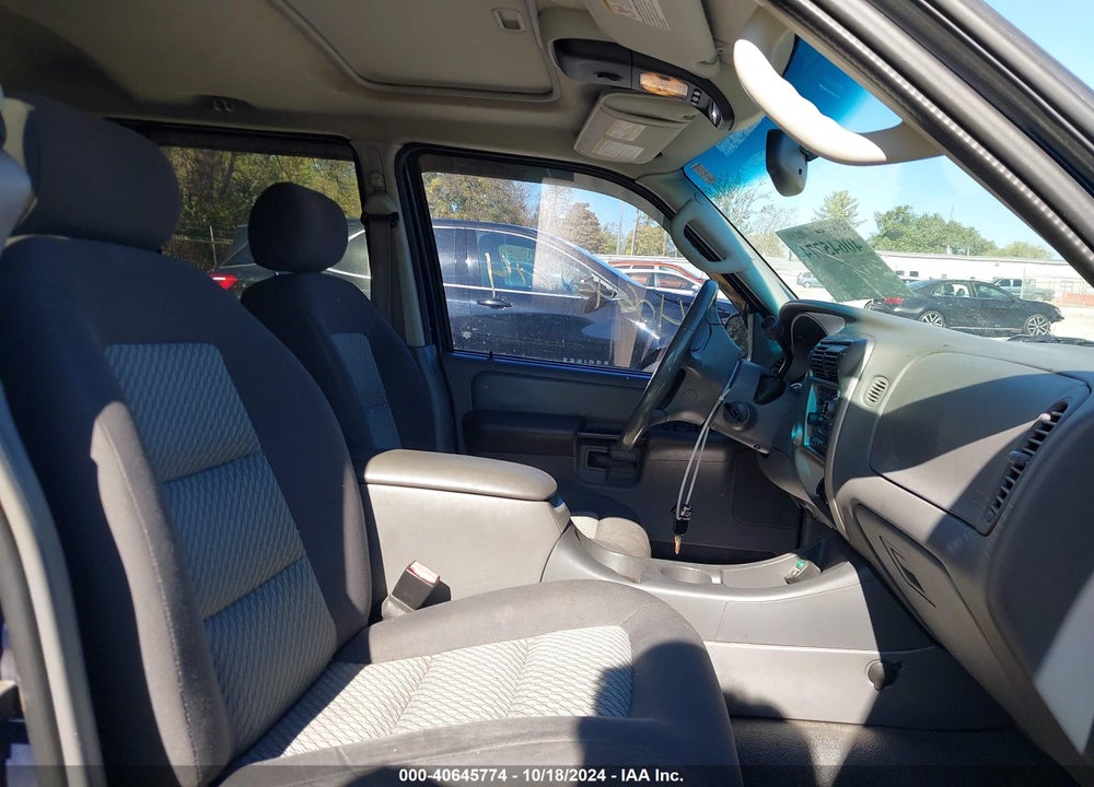 2005 FORD EXPLORER SPORT TRAC ADRENALIN/XLS/XLT VIN: 1FMZU67K75UB82345