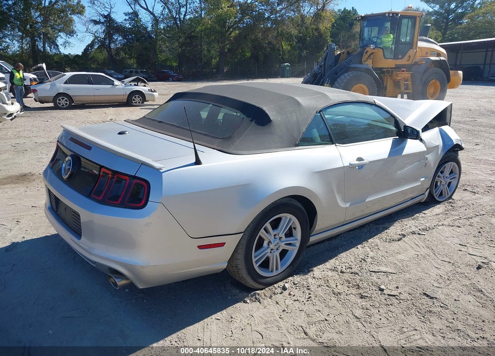 2014 FORD MUSTANG V6 PREMIUM VIN: 1ZVBP8EMXE5238055