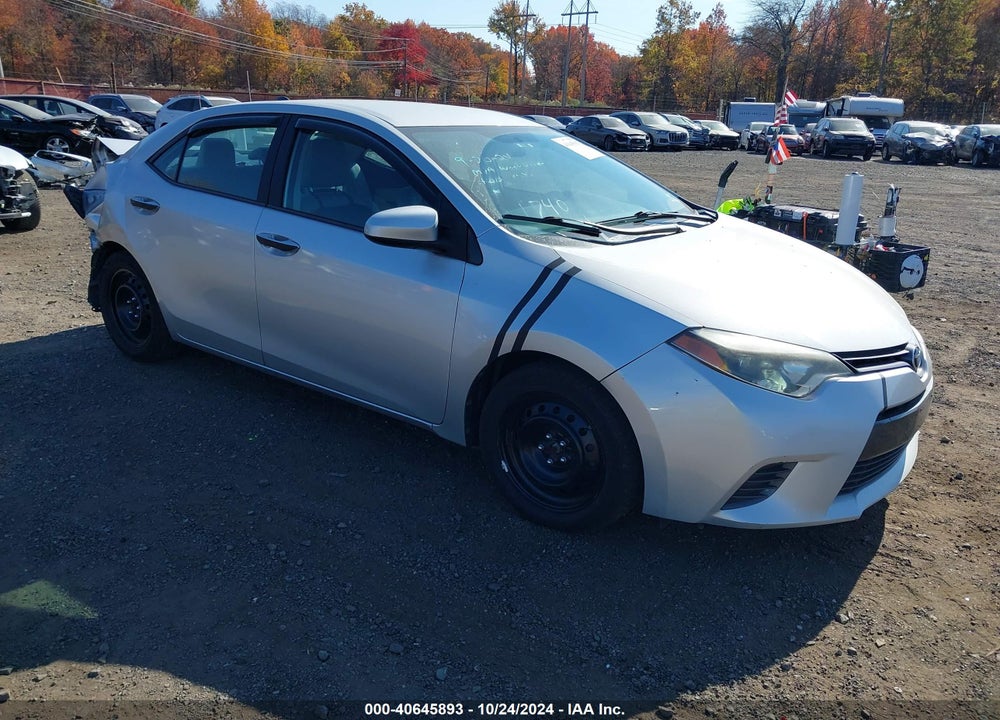 2015 TOYOTA COROLLA LE VIN: 2T1BURHE9FC231740