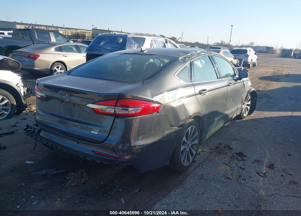 2020 FORD FUSION SE VIN: 3FA6P0T93LR253677