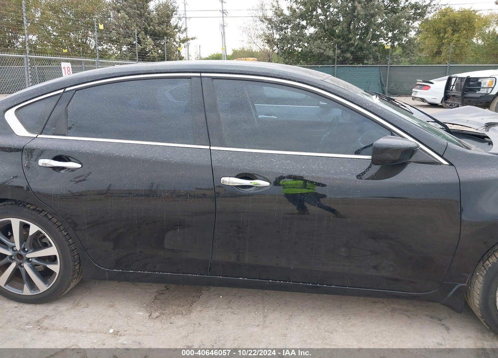 2017 NISSAN ALTIMA 2.5 SR VIN: 1N4AL3APXHN360650