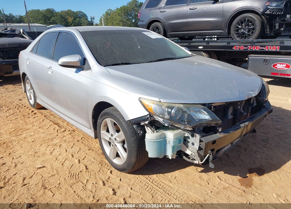 2014 TOYOTA CAMRY SE VIN: 4T1BF1FK1EU409870