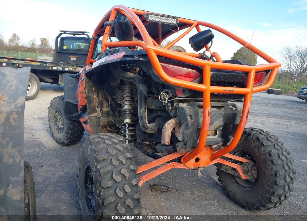 2015 POLARIS RZR XP 1000 EPS VIN: 3NSVDE996FF426423