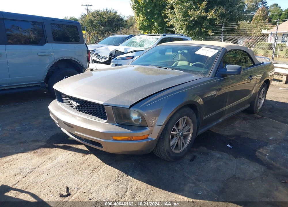 2005 FORD MUSTANG VIN: 1ZVFT84N455184324