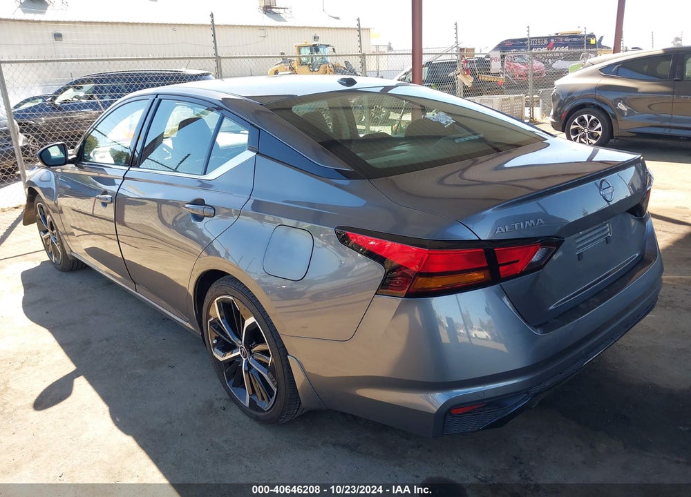 2024 NISSAN ALTIMA SR FWD VIN: 1N4BL4CV0RN303588