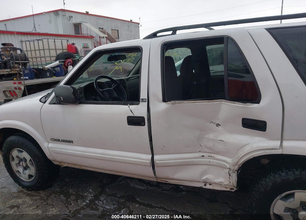 2003 CHEVROLET BLAZER VIN: 1GNDT13X33K129132