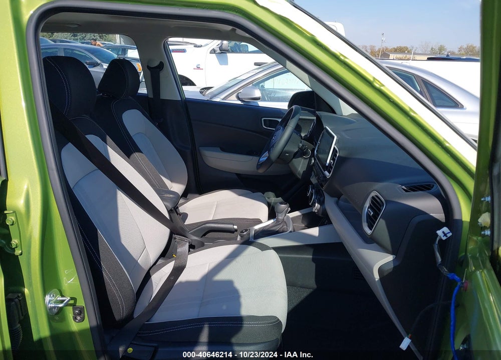2024 HYUNDAI VENUE SEL VIN: KMHRC8A34RU331042