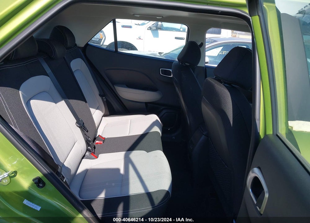 2024 HYUNDAI VENUE SEL VIN: KMHRC8A34RU331042