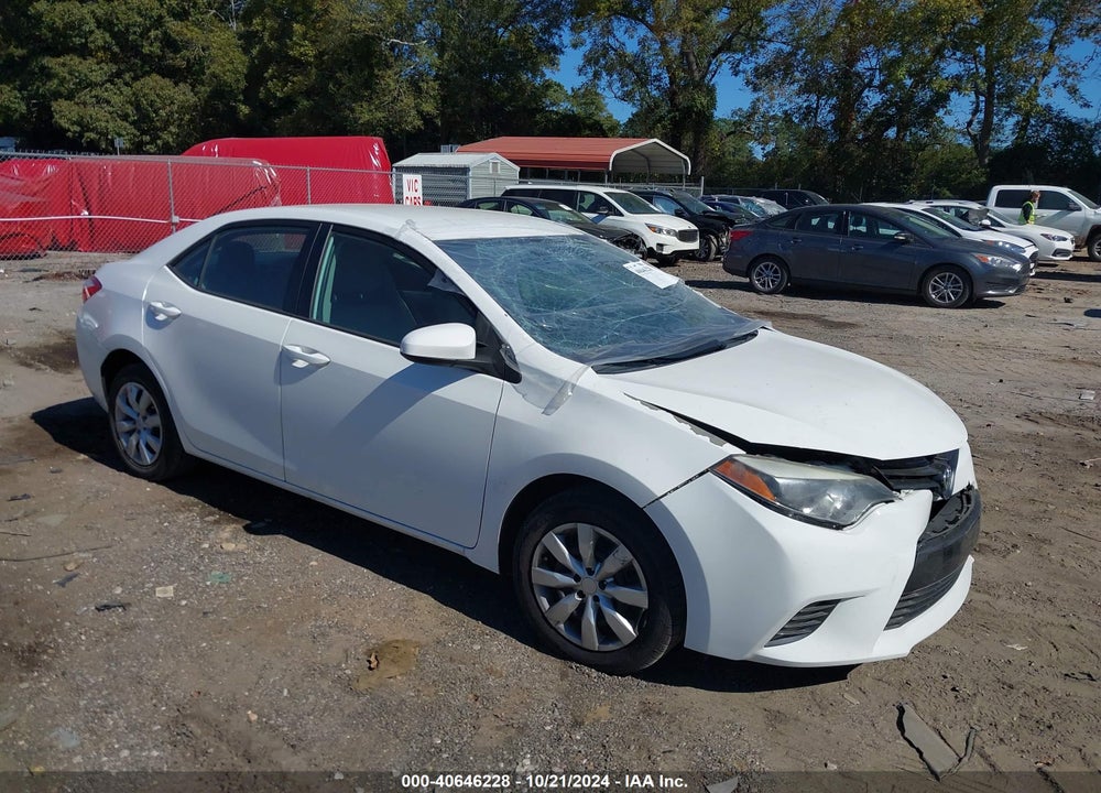 2015 TOYOTA COROLLA LE VIN: 5YFBURHE3FP303502