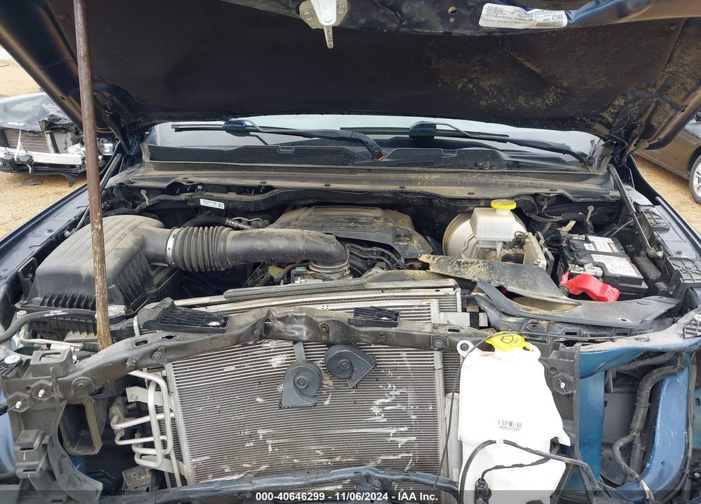 2019 RAM 1500 LAIE  4X4 5'7 BOX VIN: 1C6SRFJT3KN808687