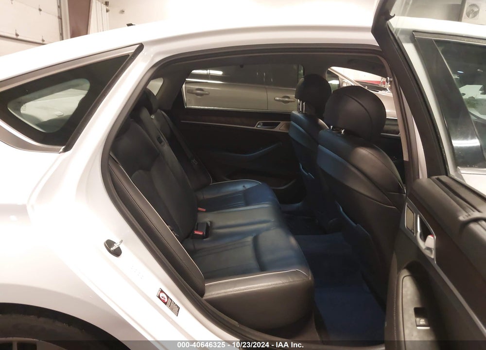 2018 GENESIS G80 5.0 ULTIMATE VIN: KMHGN4JFXJU229026