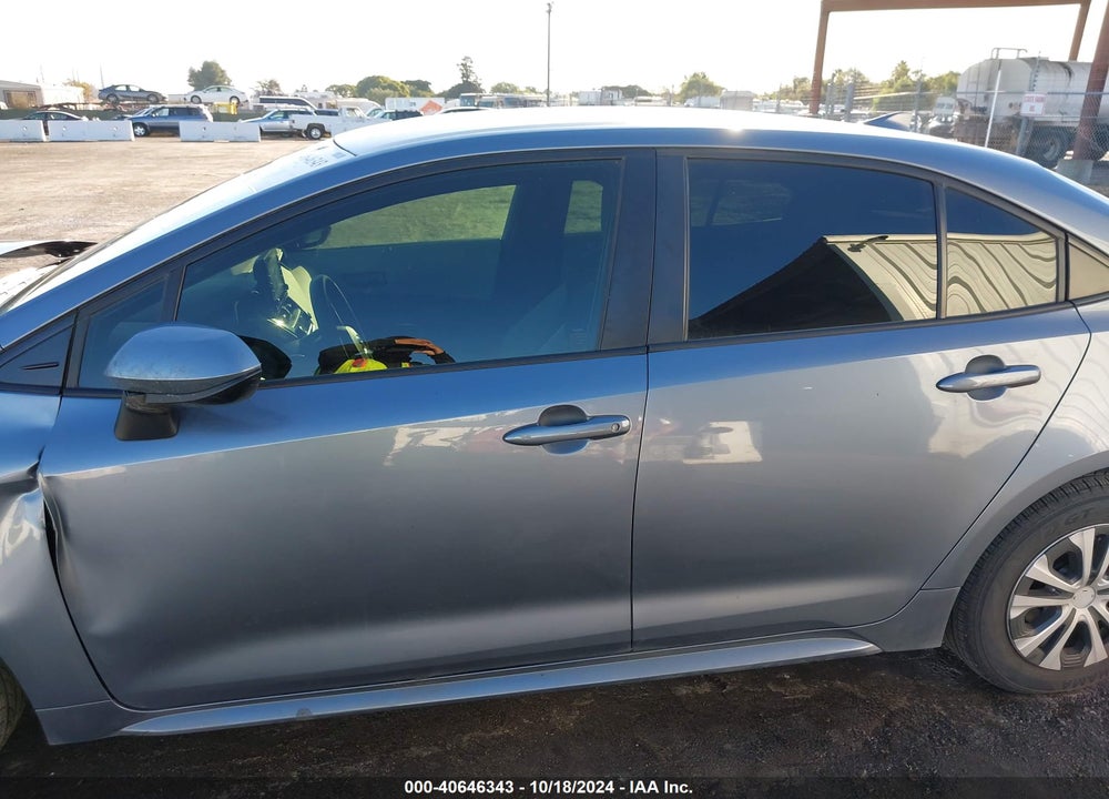 2022 TOYOTA COROLLA HYBRID LE VIN: JTDEAMDE0N3012073