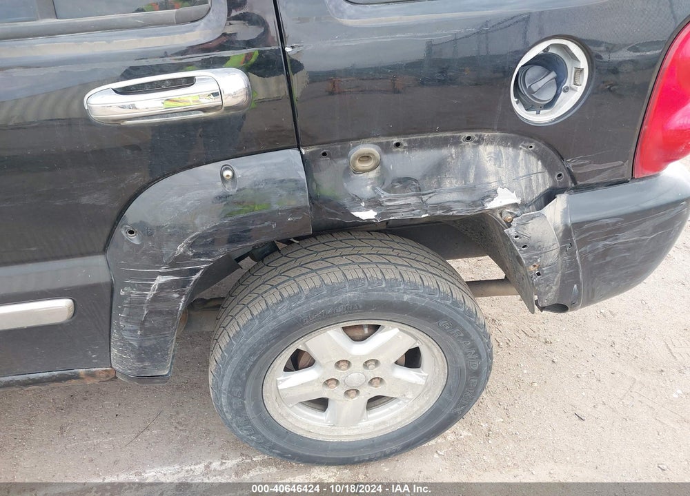 2002 JEEP LIBERTY SPORT VIN: 1J4GL48K52W352293