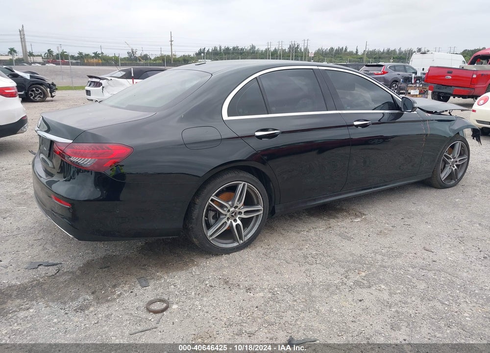 2022 MERCEDES-BENZ E 350 VIN: W1KZF8DB0NB093703
