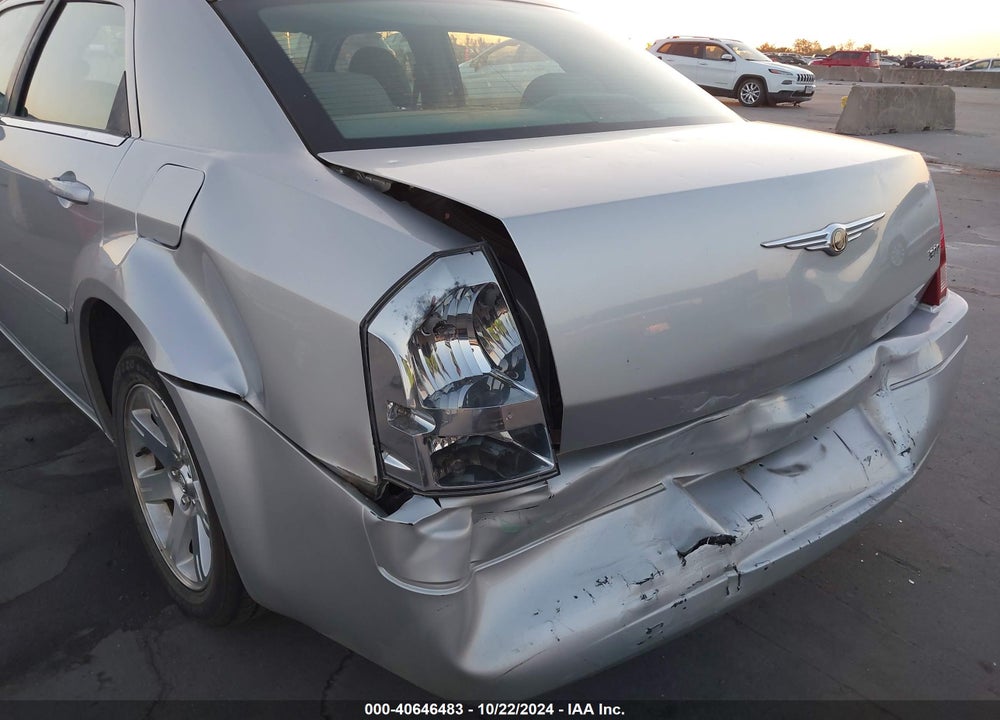 2006 CHRYSLER 300 VIN: 2C3LA43R86H332434