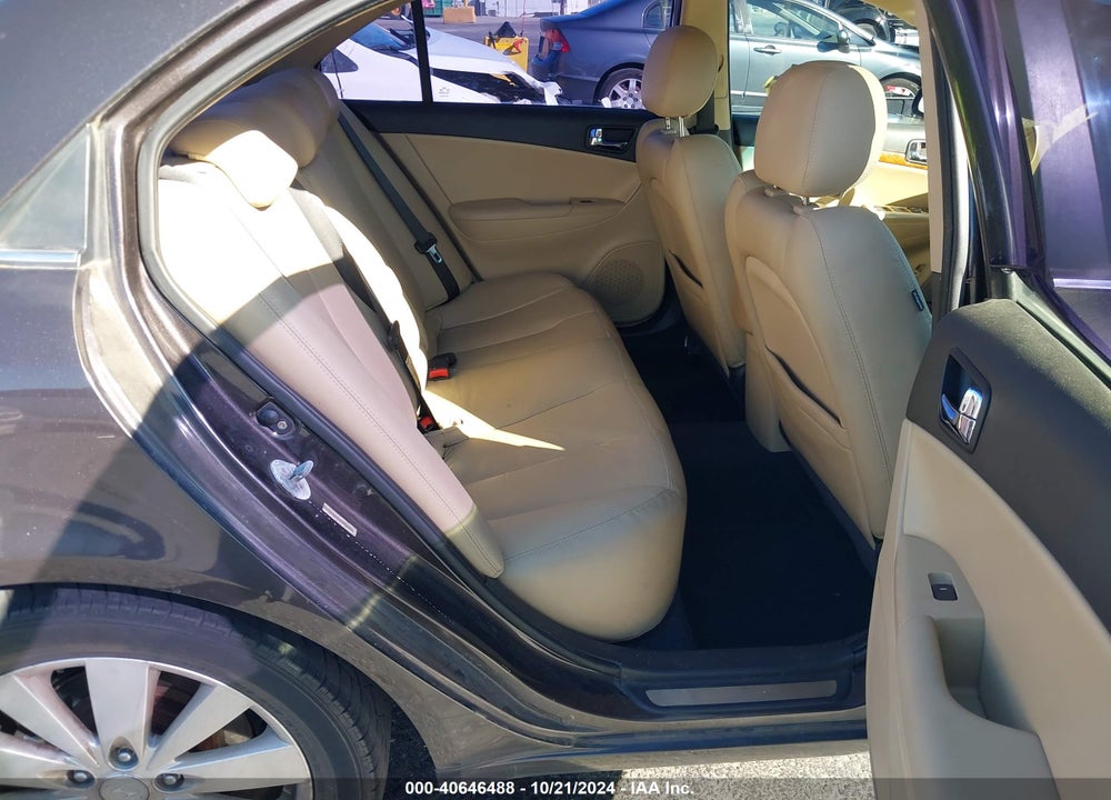 2010 HYUNDAI SONATA LIMITED V6 VIN: 5NPEU4AFXAH602364