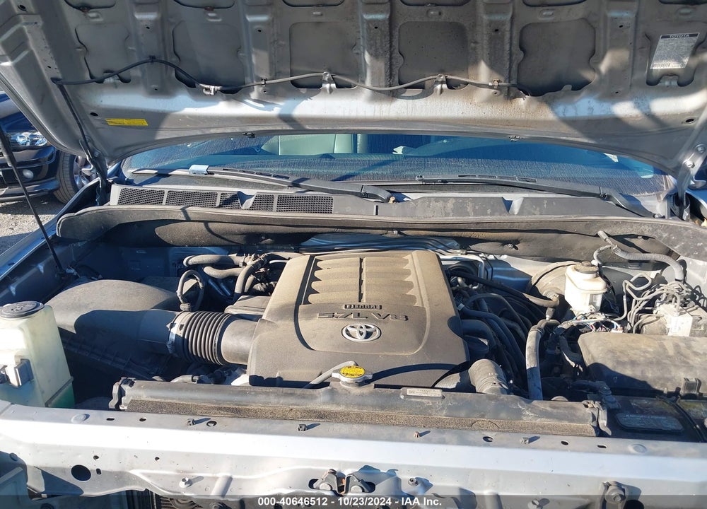 2014 TOYOTA SEQUOIA PLATINUM 5.7L V8 VIN: 5TDDY5G1XES102660