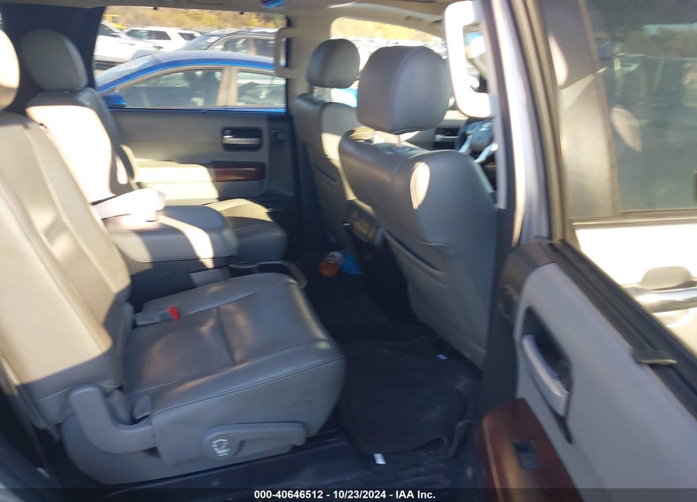 2014 TOYOTA SEQUOIA PLATINUM 5.7L V8 VIN: 5TDDY5G1XES102660
