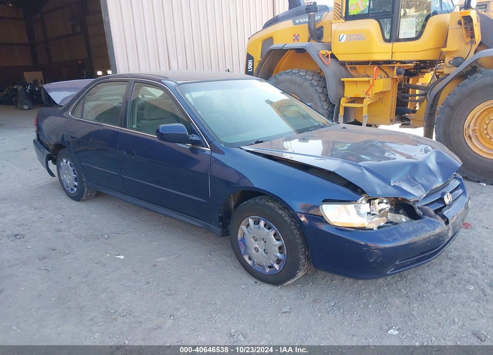2002 HONDA ACCORD 2.3 LX/LX VIN: JHMCG665X2C011621