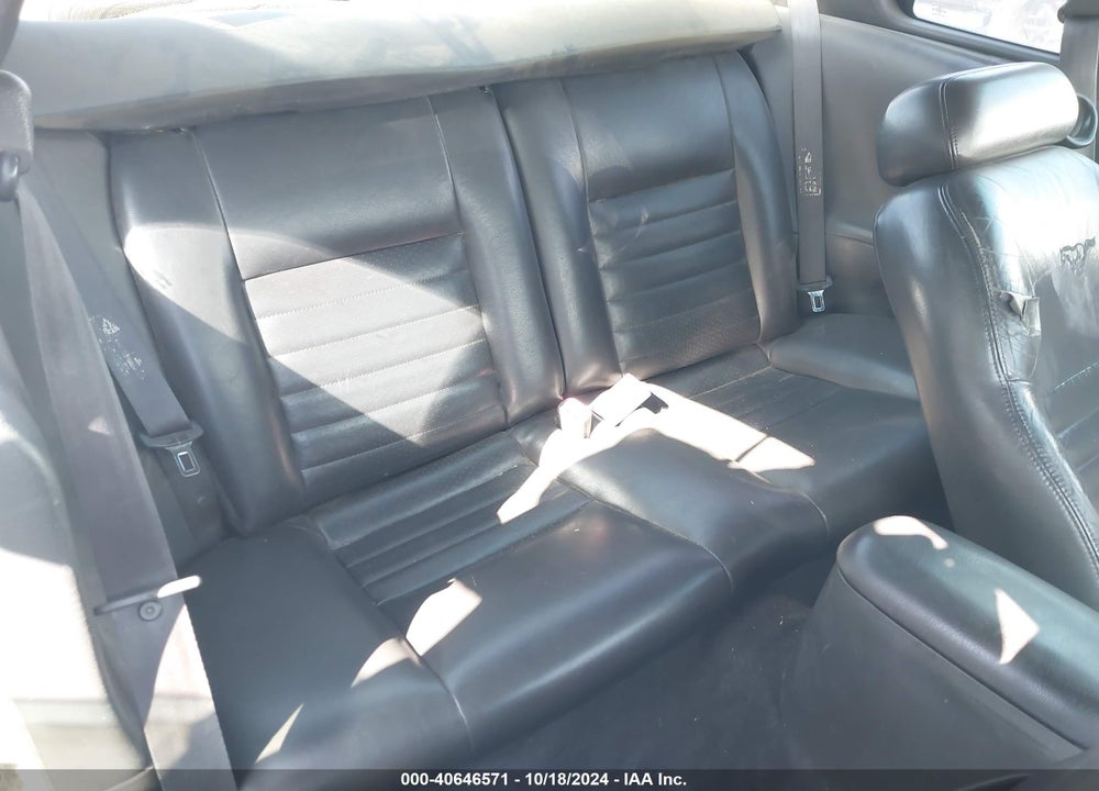2001 FORD MUSTANG GT VIN: 1FAFP42XX1F196833