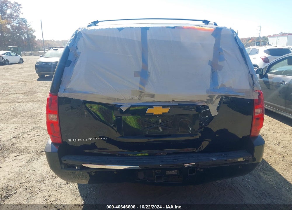2014 CHEVROLET SUBURBAN 1500 LTZ VIN: 1GNSKKE74ER177052