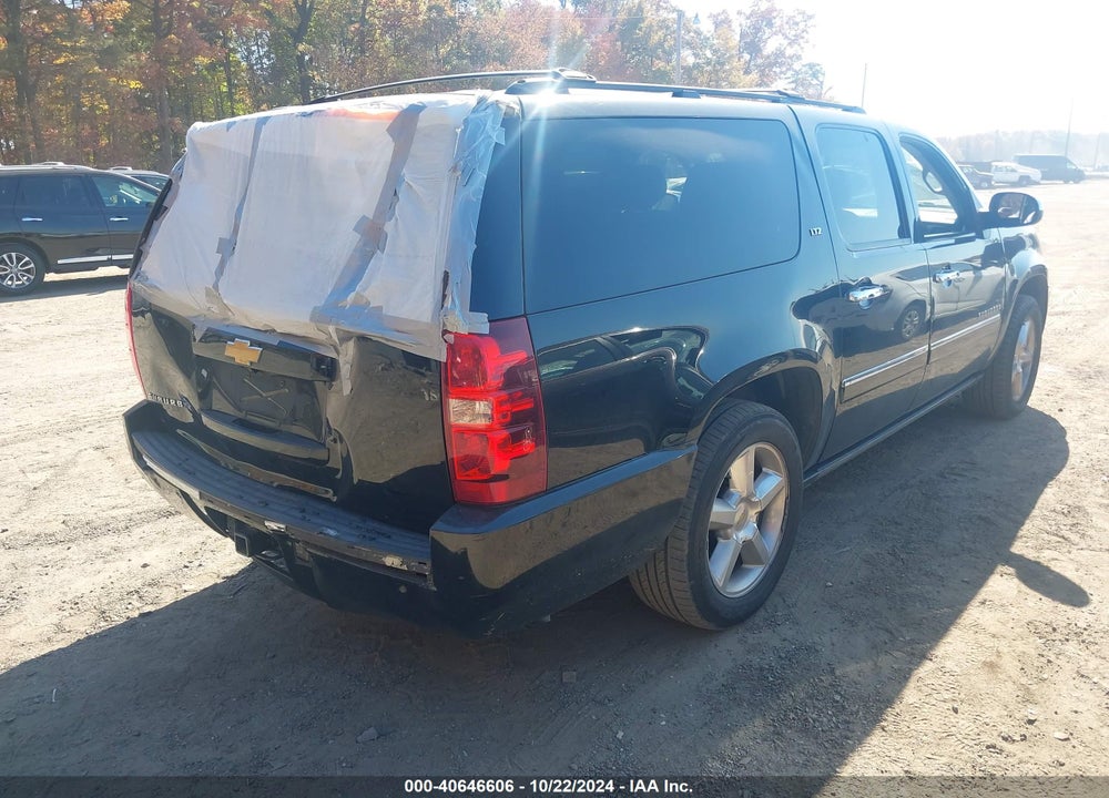 2014 CHEVROLET SUBURBAN 1500 LTZ VIN: 1GNSKKE74ER177052