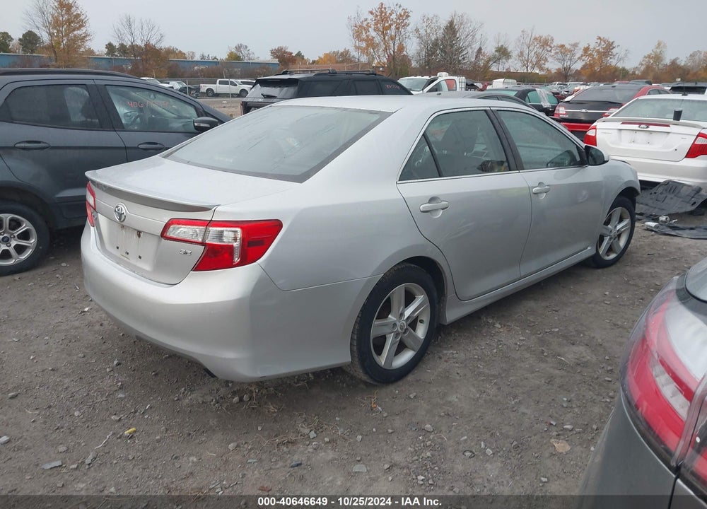 2012 TOYOTA CAMRY SE VIN: 4T1BF1FK4CU092633