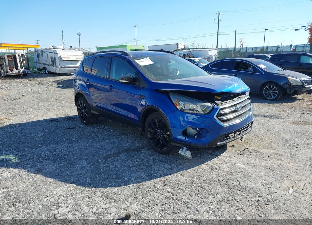 2017 FORD ESCAPE TITANIUM VIN: 1FMCU9J95HUC42365