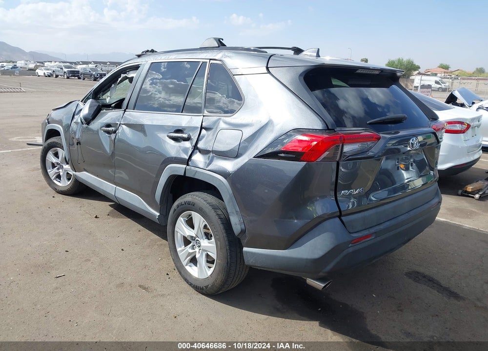 2020 TOYOTA RAV4 XLE VIN: 2T3W1RFV3LC051184
