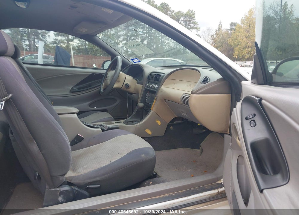 2004 FORD MUSTANG VIN: 1FAFP40664F160586