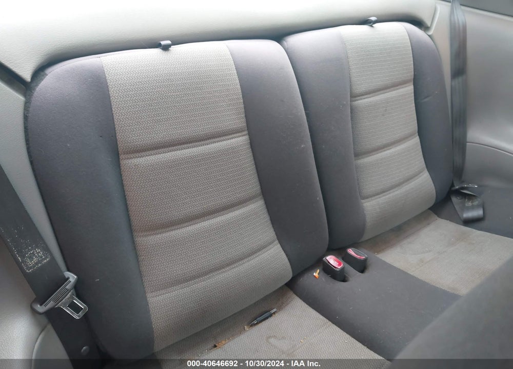 2004 FORD MUSTANG VIN: 1FAFP40664F160586